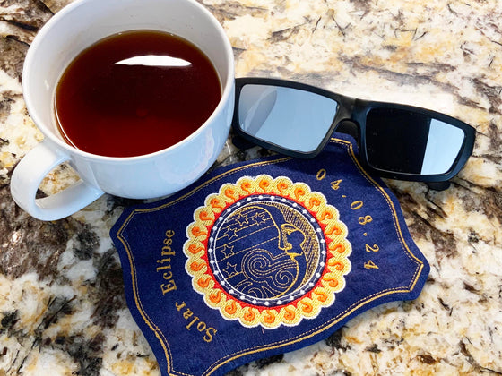 Eclipse Commemorative Mug Rug